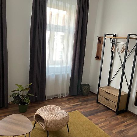 Gesamte Unterkunft In Zentrumsnaehe Bécs Kültér fotó