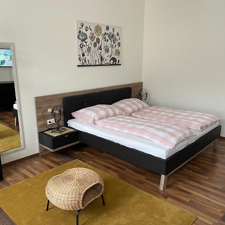 Gesamte Unterkunft In Zentrumsnaehe Bécs Kültér fotó
